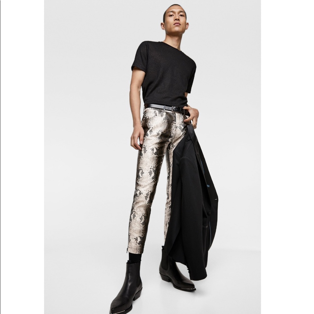 ZARA MEN SNAKE PRINT PANT WAIST 32